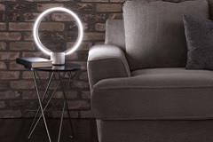 Pierwsza lampa z Alexą na pokładzie